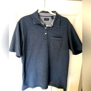 Men’s casual Arrow brand golf shirt. Barely worn. Excellent condition.